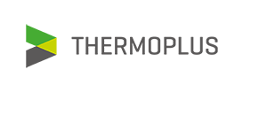 Das Logo der ThermoPlus WärmeDirektService GmbH: Wie bei dem Stadtwerke Duisburg-Logo ein dreieckiges Symbol in Grün, Hellgrün und Grau neben dem schwarzen Schriftzug ‚Thermoplus.