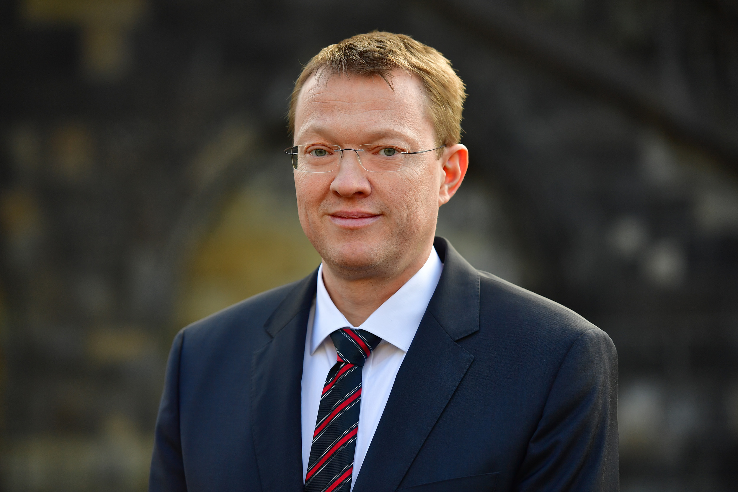 Porträt von Marcus Vunic, DVV-Geschäftsführer für Recht und Digitalisierung